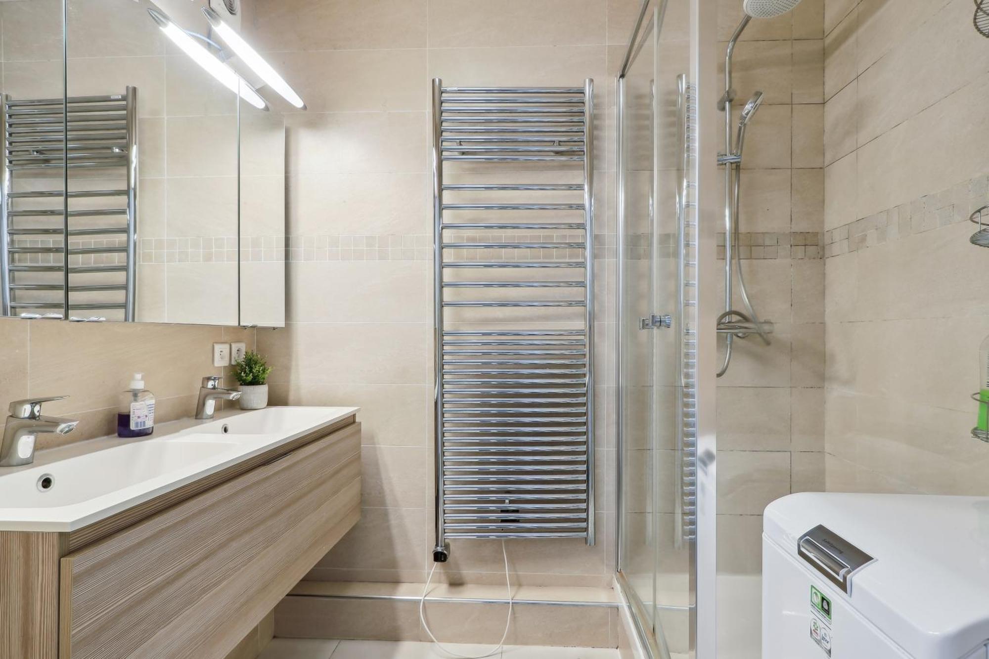 Beautiful T4 Appartement 8 Personnes Proche Disney Parking Prive Bussy-Saint-Georges Esterno foto